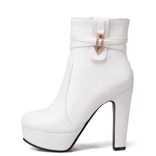 15 Stylish Ideas for White Ankle Boots to Elevate Your Look in 2026 - Dika Studio