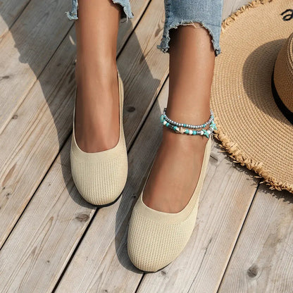 Flat ballerina shoes with ankle strap Dika Studio