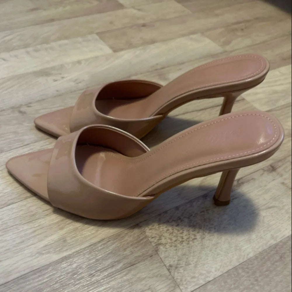 Nude heel no ankle strap sandal