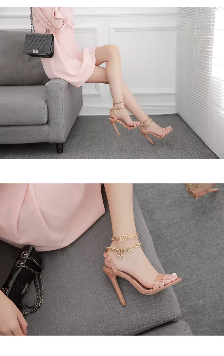 Black heel with chain ankle strap